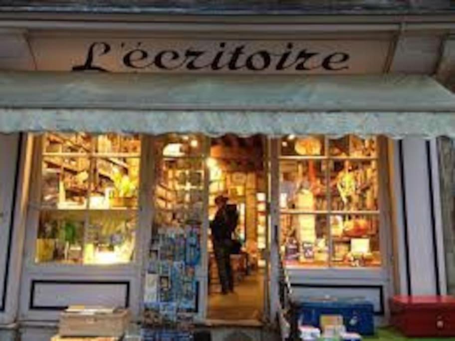 Grande Maison A Semur En Plein Coeur Historique Semur-en-Auxois Exterior foto